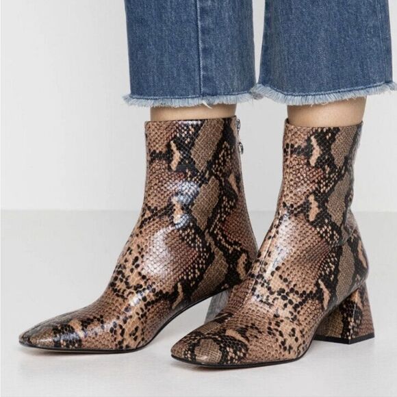NIB Sam Edelman "Pascha" Boots 10 - Picture 1 of 9
